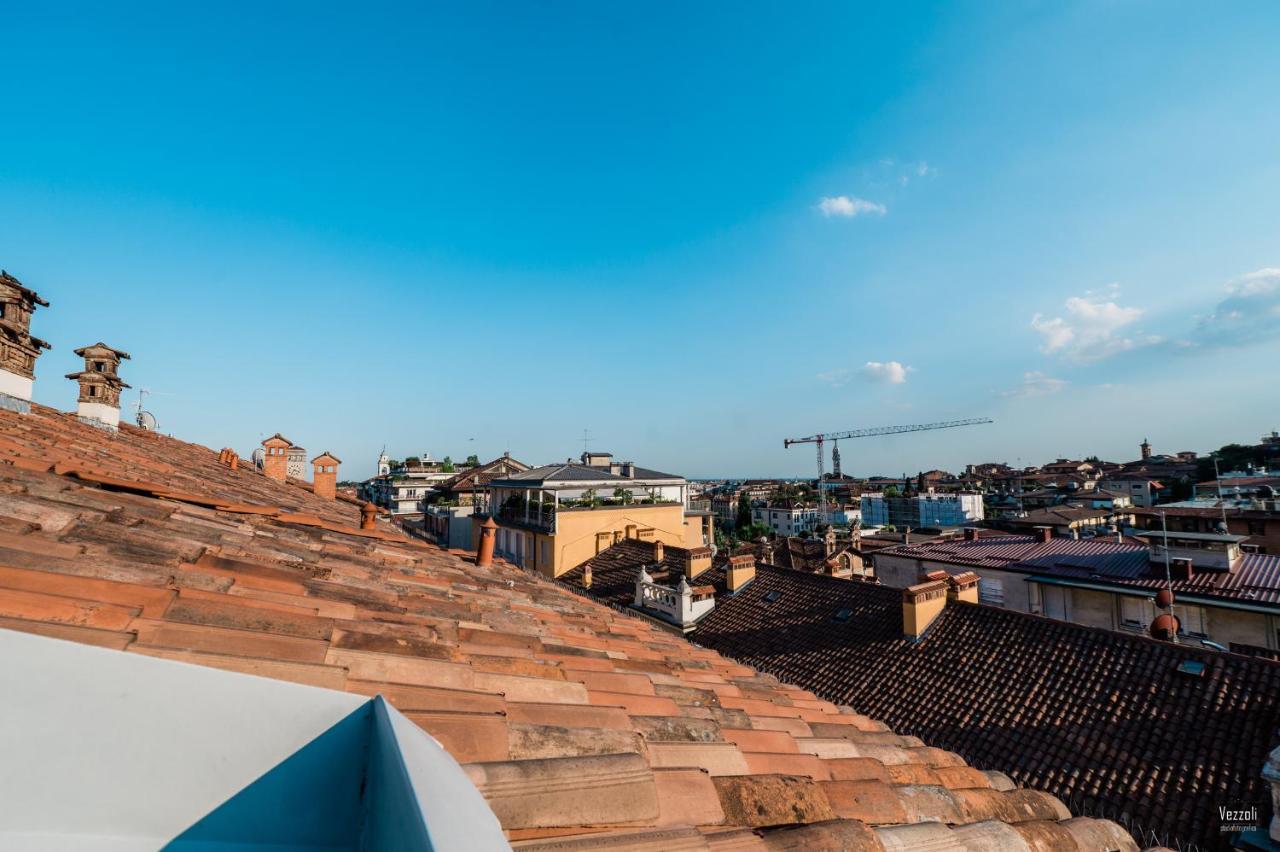 Feel - Central Terrace Bergamo Exterior photo